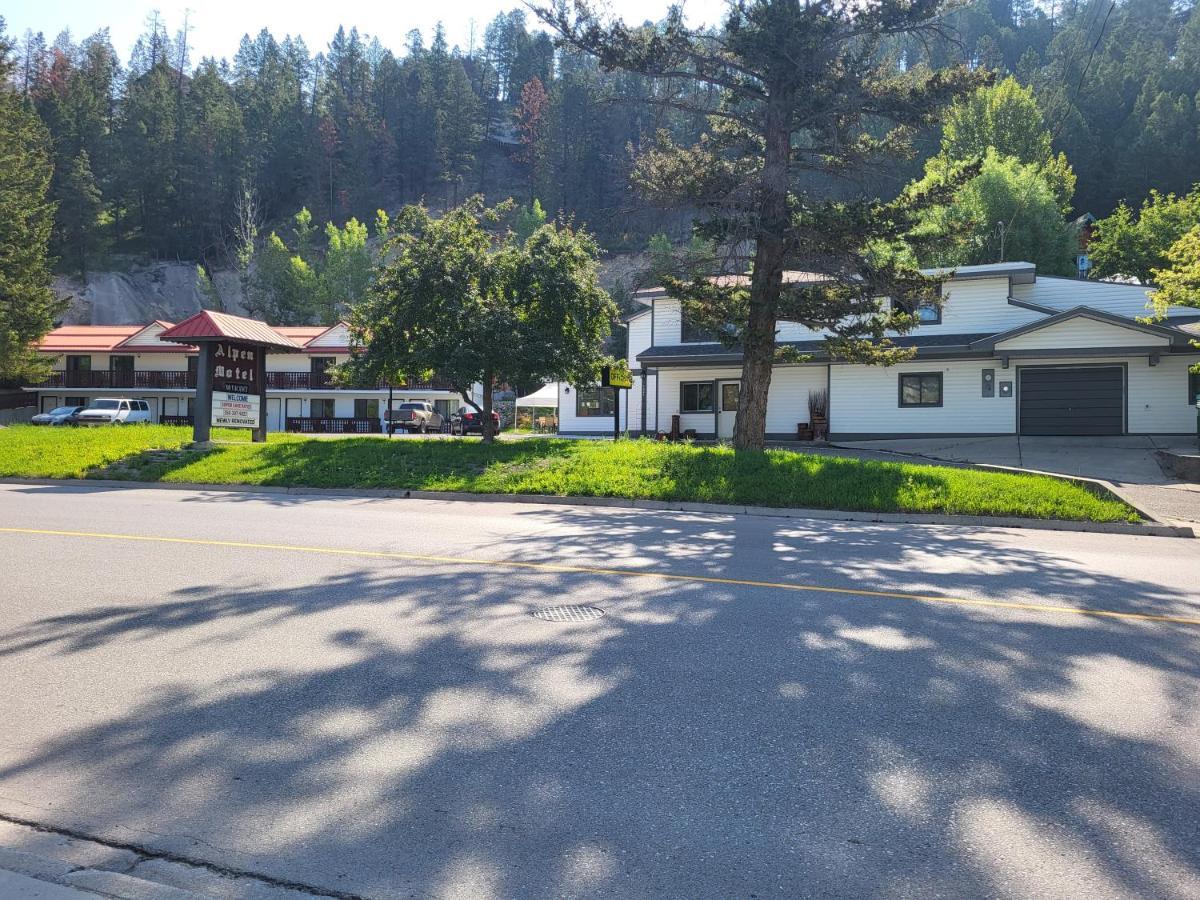 Alpen Motel Radium Hot Springs Eksteriør bilde